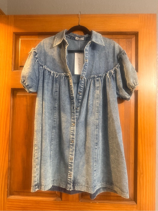 GeeGee Dresses & Skirts - Denim Button-Front Short Sleeve Dress - Light Blue